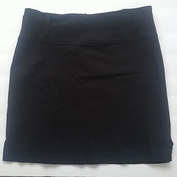 Pony Tail Black Skirt - Picture 1 of 6